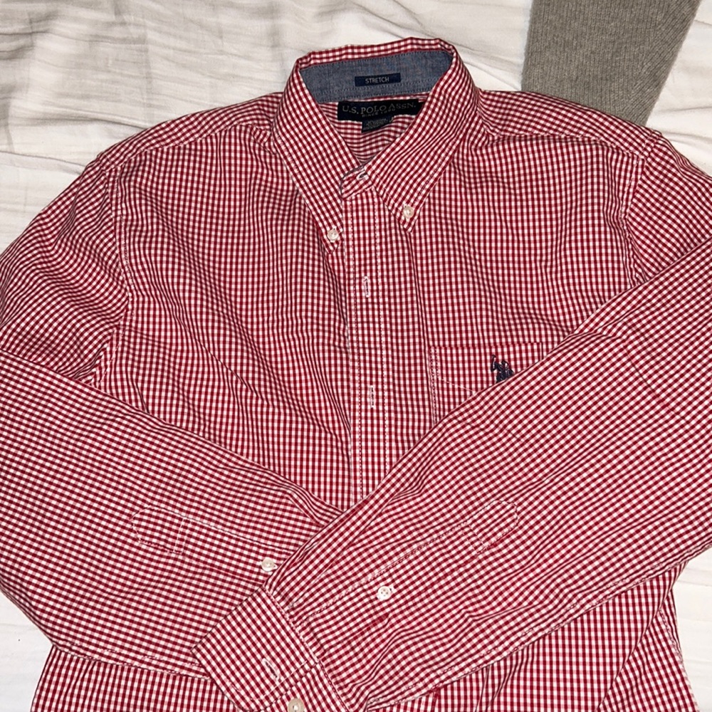 Button up red